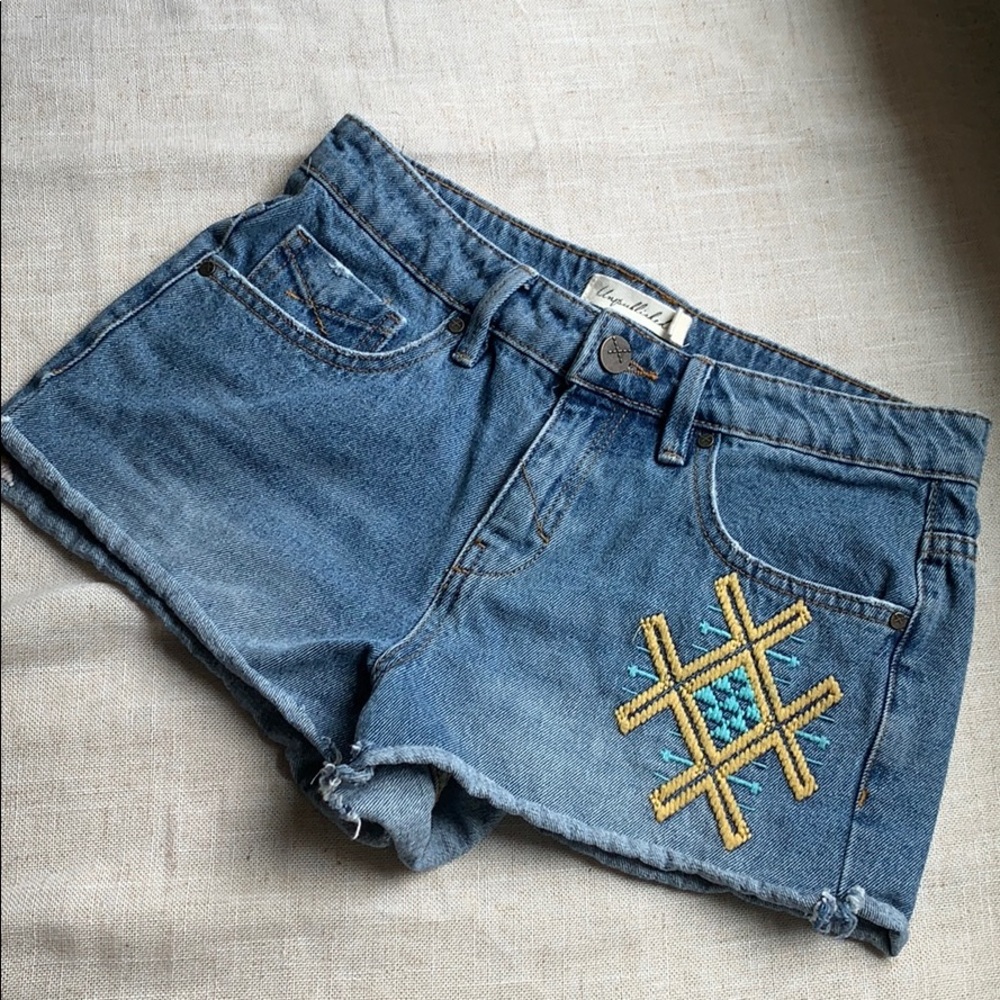Unpublished jean shorts